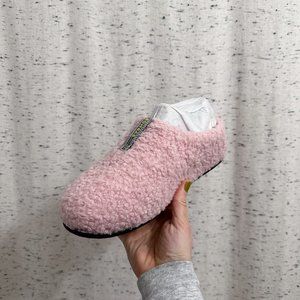 Bombas Women's Sunday Slipper in Blush, Size 6